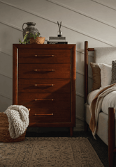 Lyncott Chest of Drawers