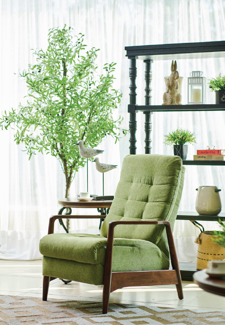 Dario Push Back Chair