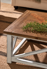 Neo Coffee Table