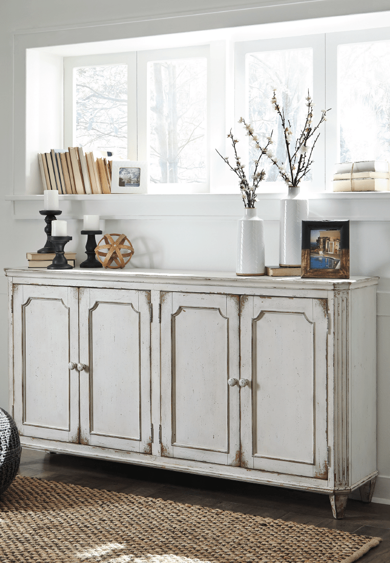 Mirimyn Accent Cabinet